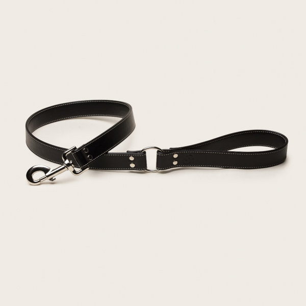 Black Vegan Apple Leather Dog Lead, PETA-approved vegan leather lead