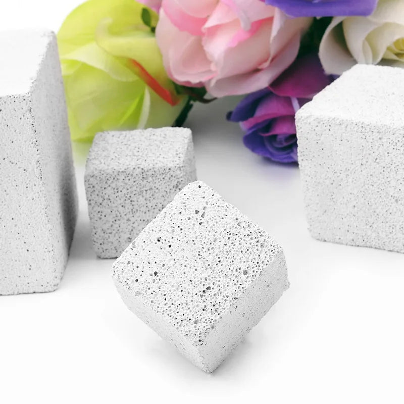 Gnash & Gnaw Mineral Stone